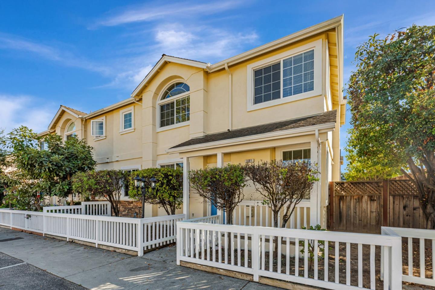 101 Toscano Loop