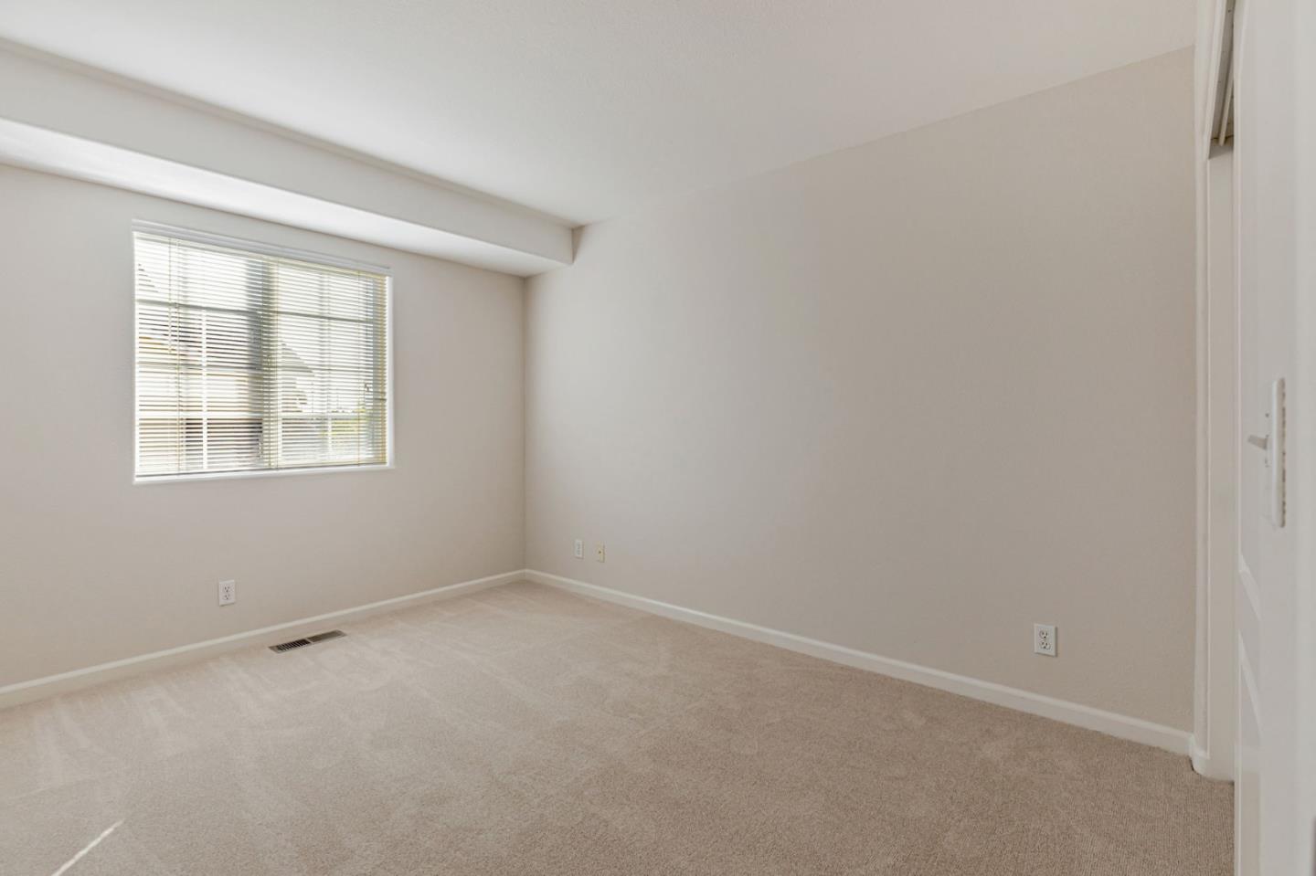 101 Toscano Loop