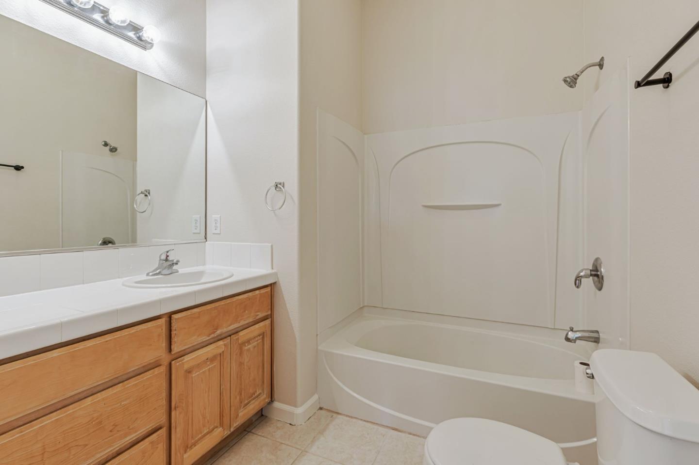 101 Toscano Loop