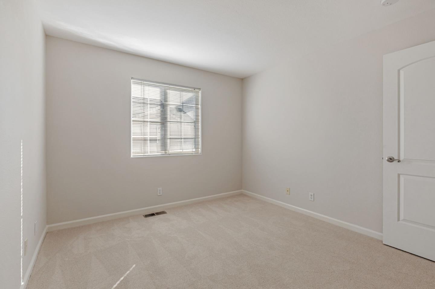 101 Toscano Loop