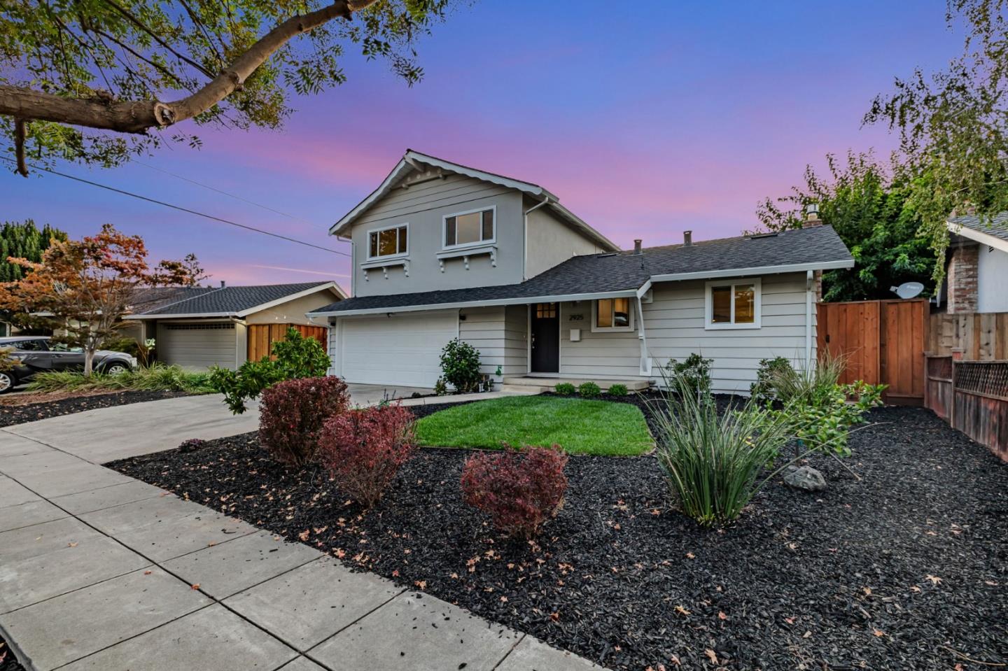 2925 Newark Way