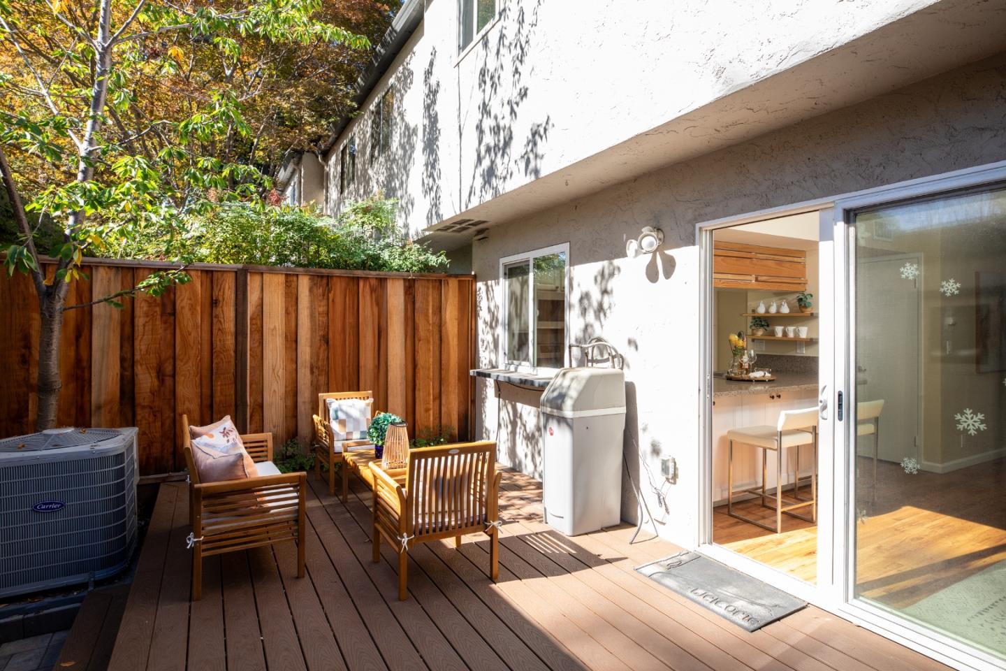 1492 Aurelian Lane