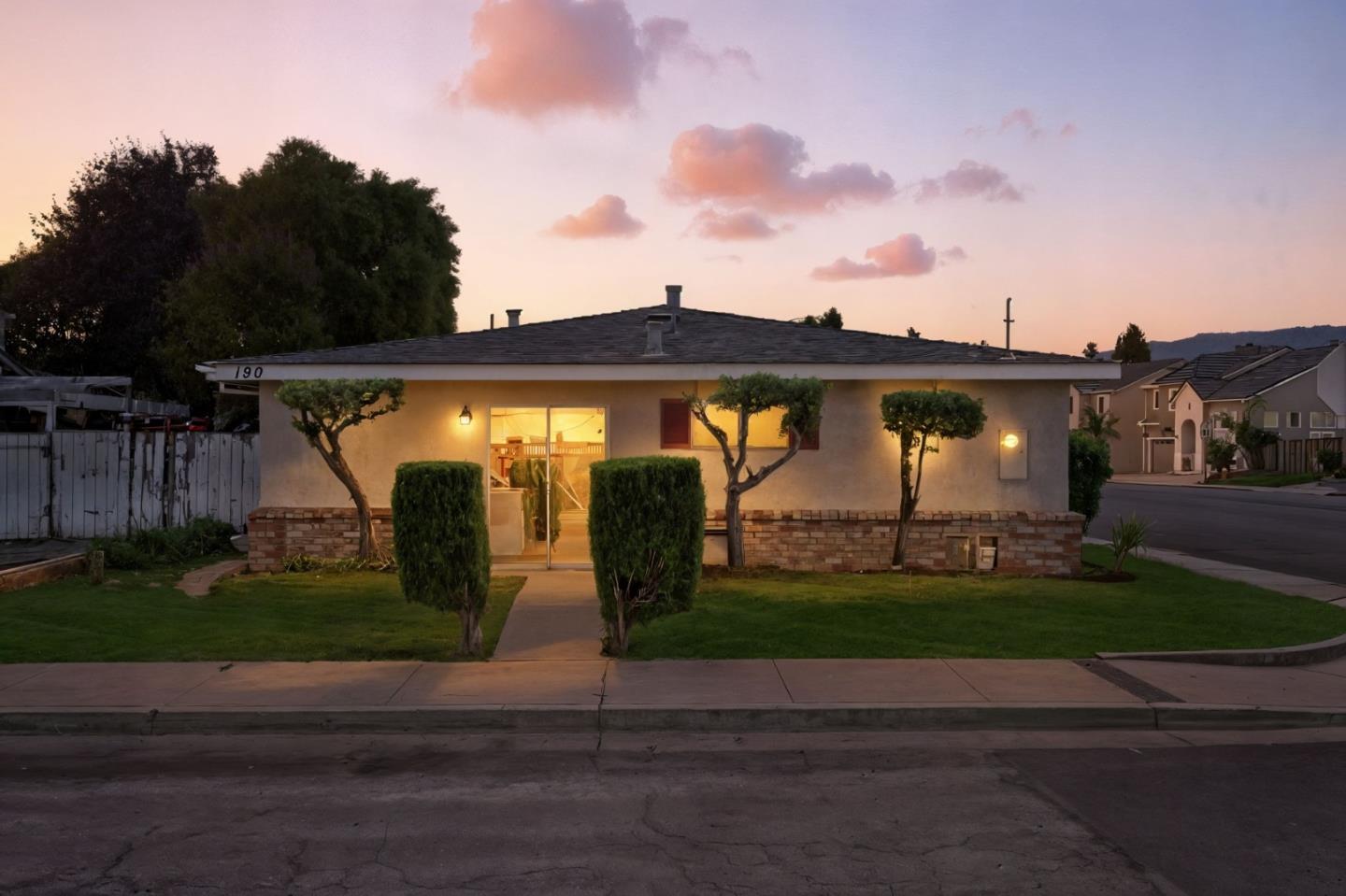 190 Ronan Avenue