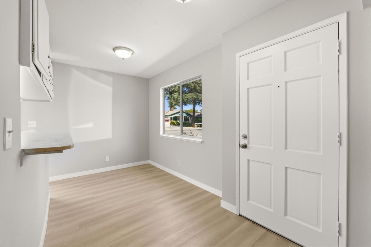 190 Ronan Avenue