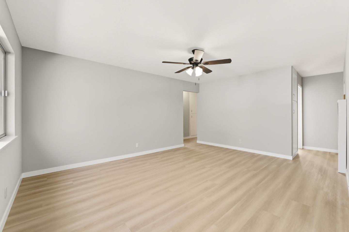 190 Ronan Avenue