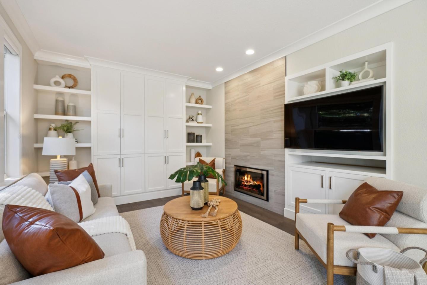 107 Naramore Lane