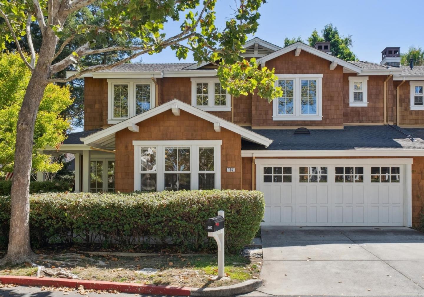 107 Naramore Lane