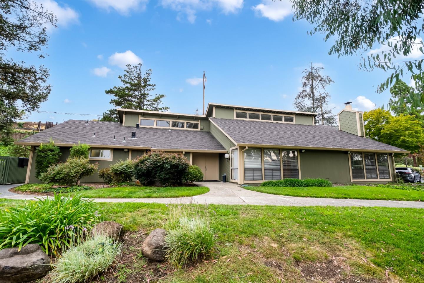 99 Timber Cove Unit: 99