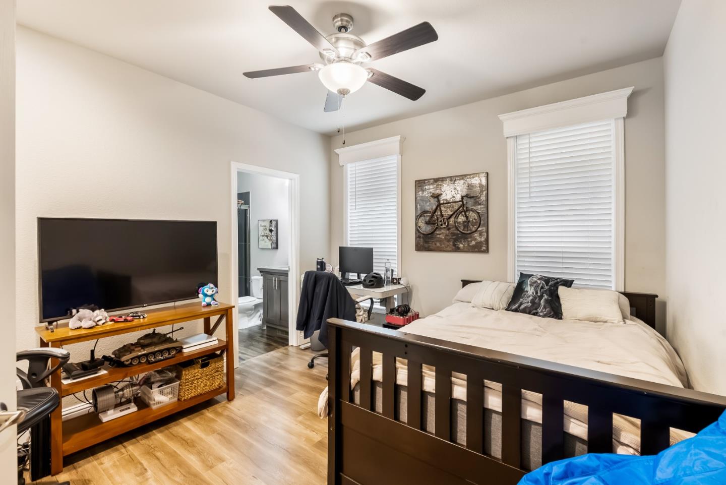 99 Timber Cove Unit: 99