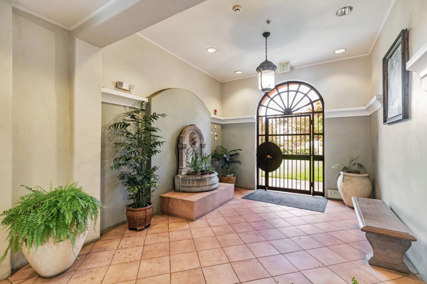 516 Martha Street 101