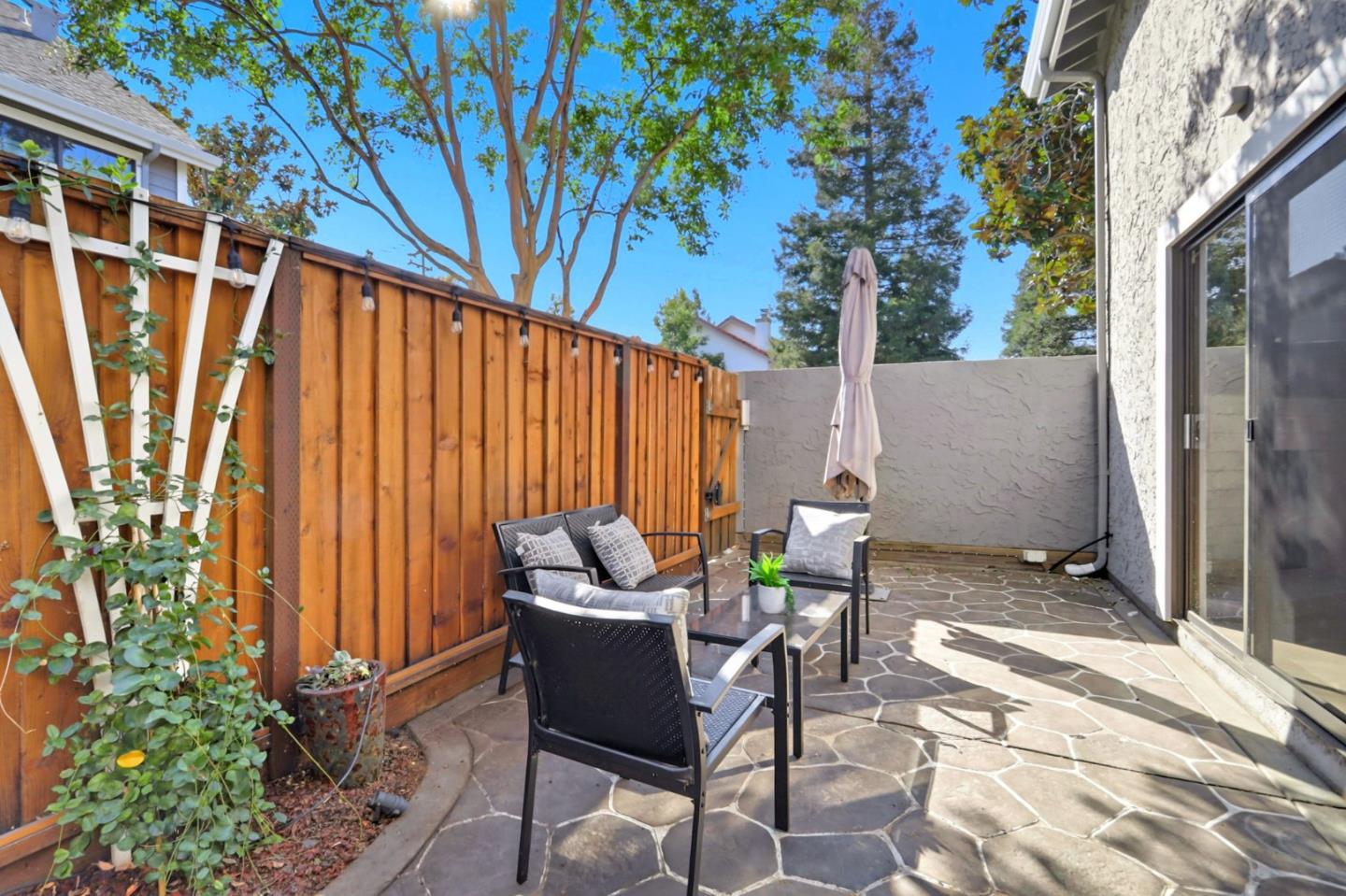 1162 Capri Drive
