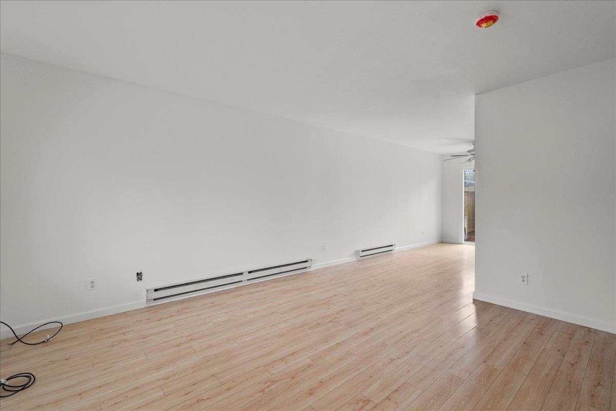27418 Susan Place 3
