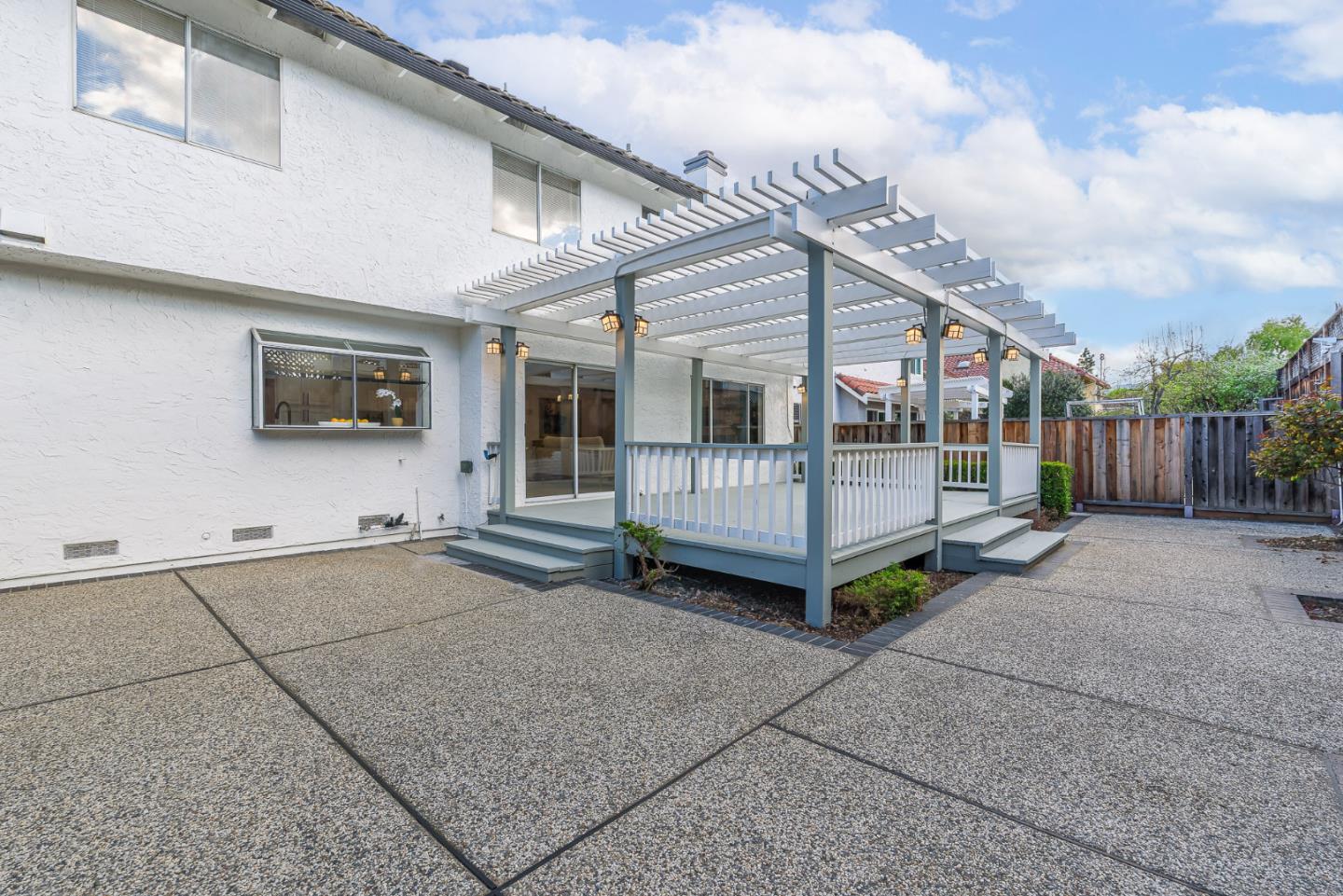 5999 Porto Alegre Drive