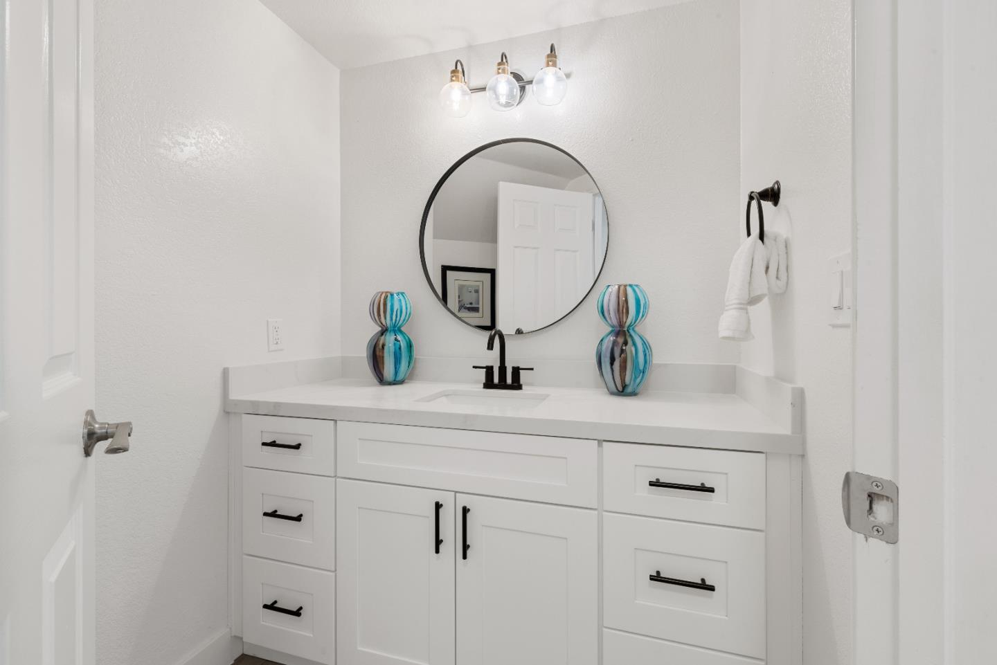 5999 Porto Alegre Drive