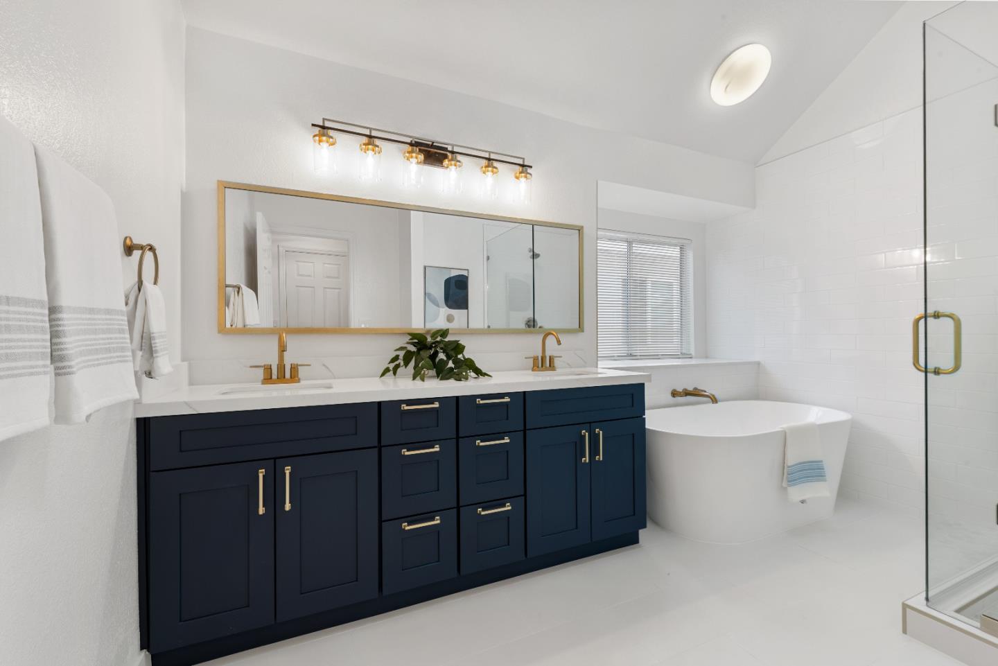 5999 Porto Alegre Drive