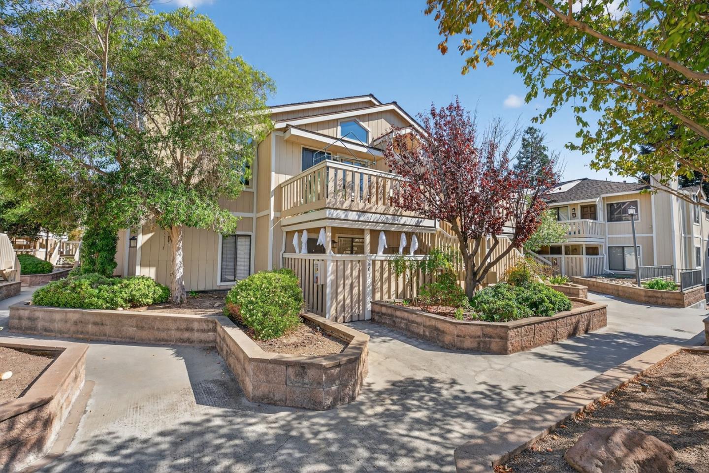 2867 South Bascom Avenue 606