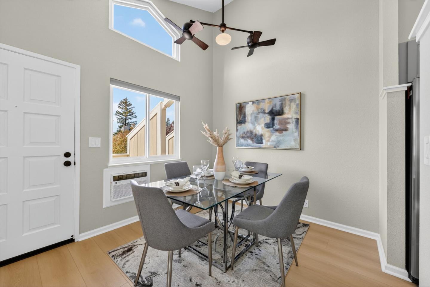 2867 South Bascom Avenue 606