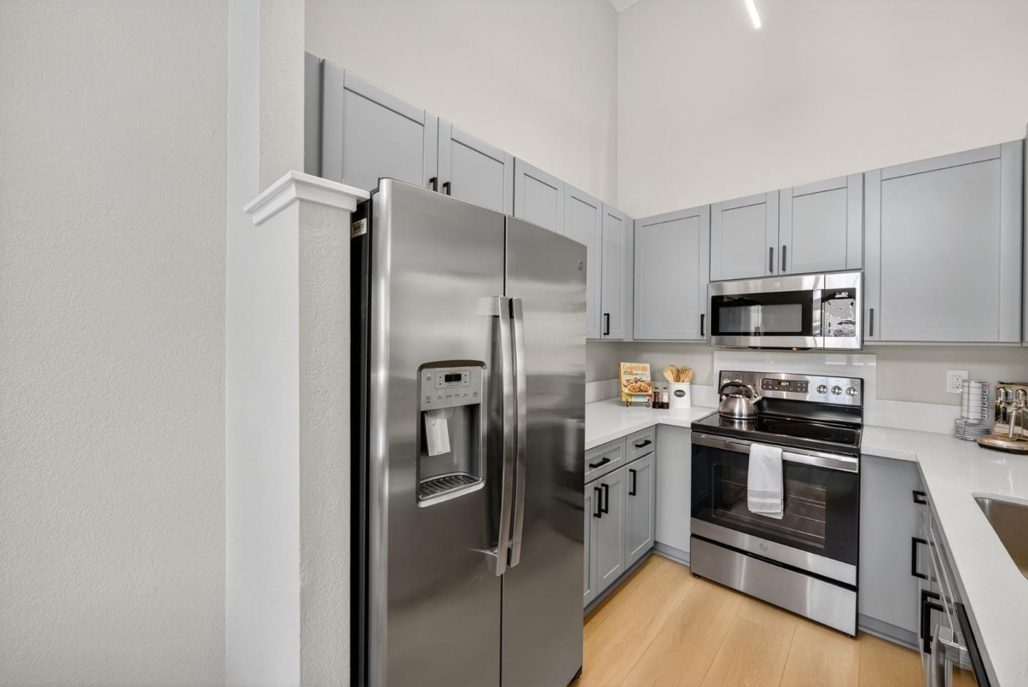2867 South Bascom Avenue 606