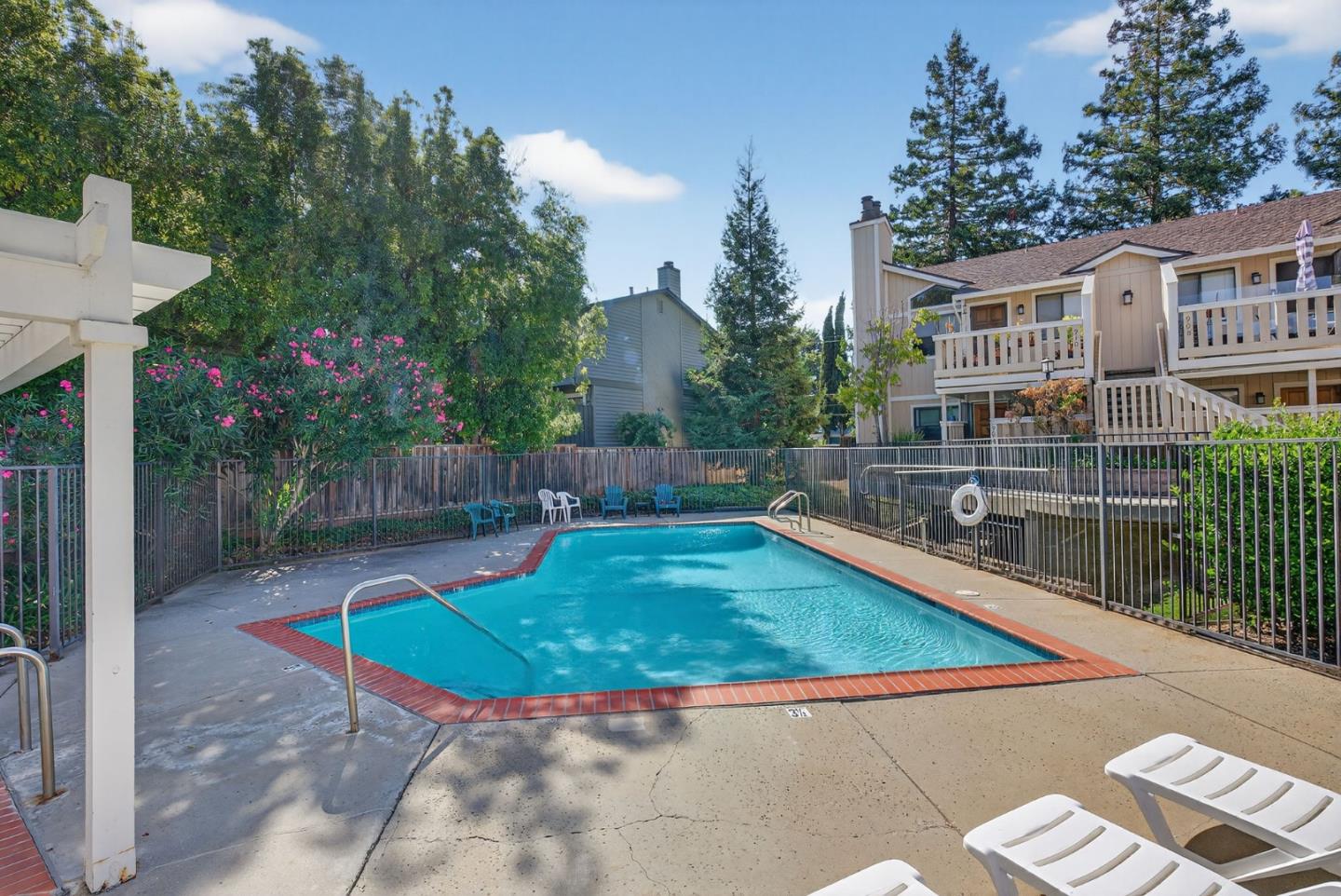 2867 South Bascom Avenue 606
