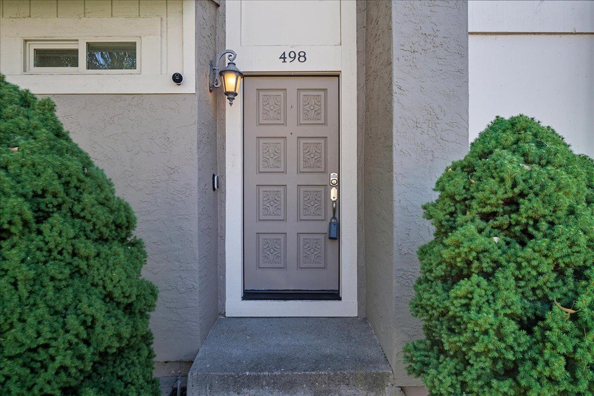 498 Verano Court