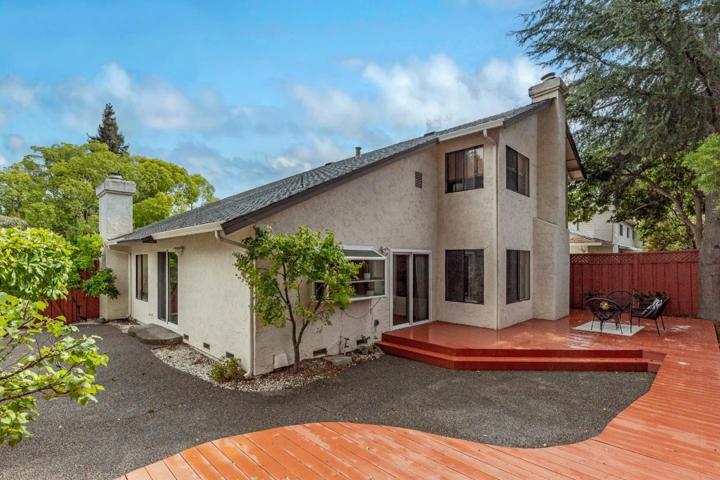 4815 Capistrano Avenue