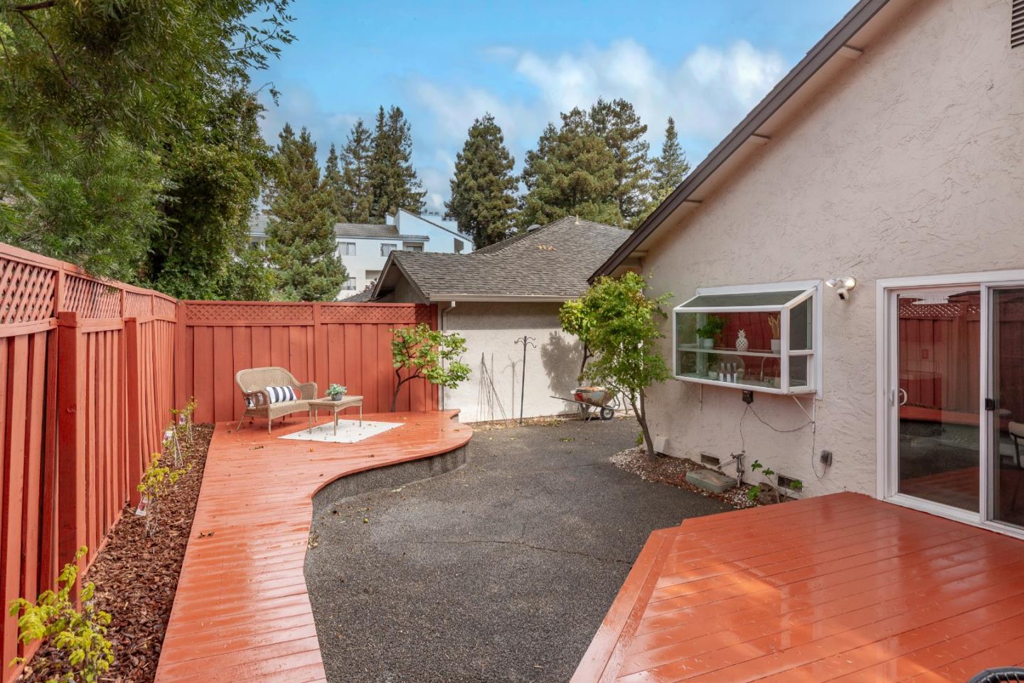 4815 Capistrano Avenue