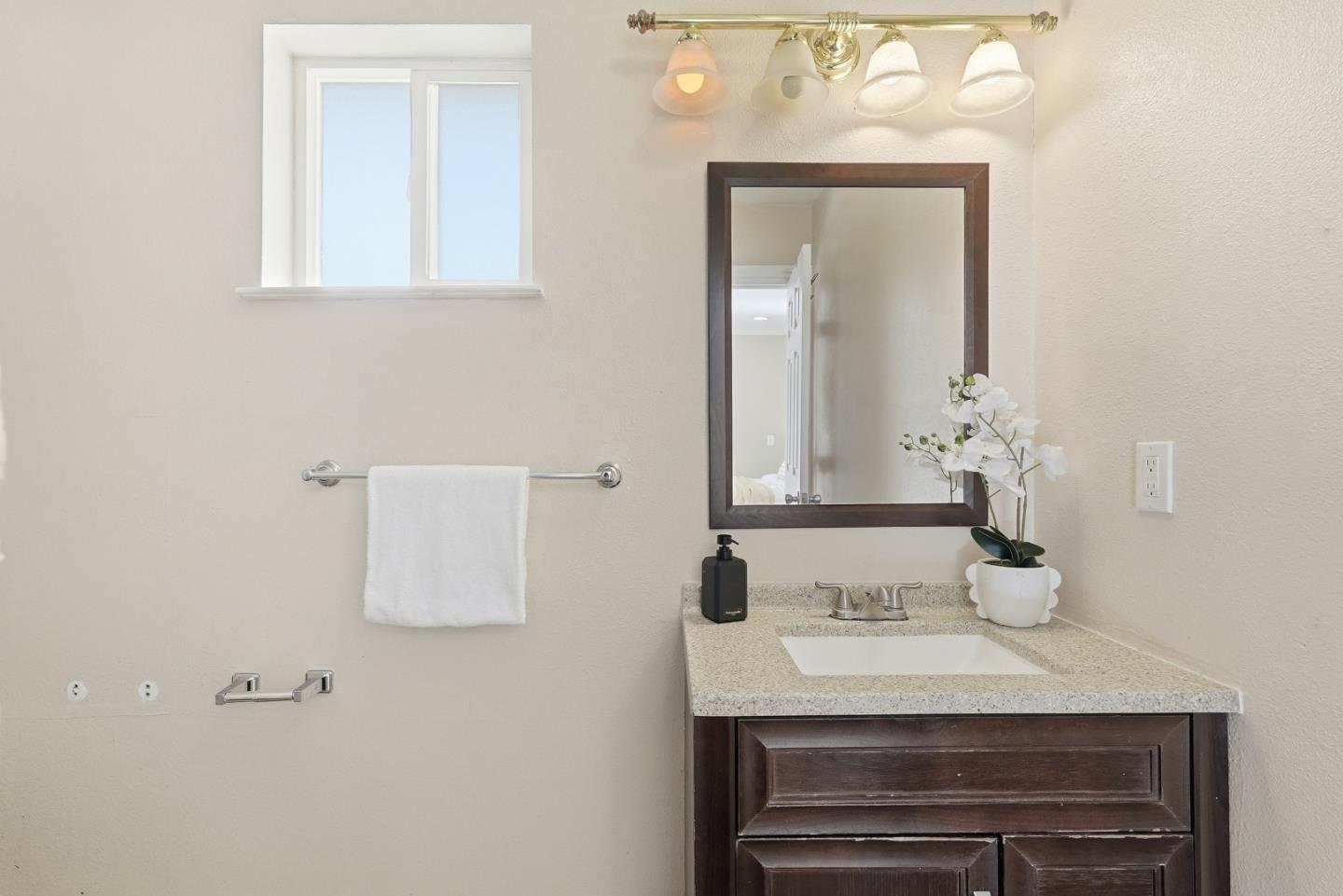 15821 Rica Vista Way