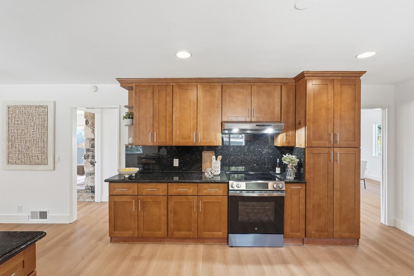 15821 Rica Vista Way