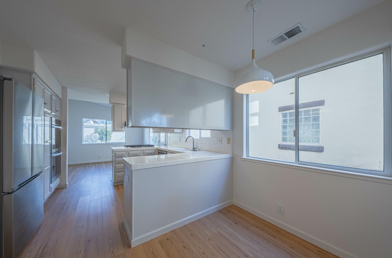 949 Nantucket Boulevard 29