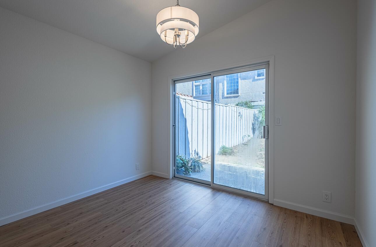 949 Nantucket Boulevard 29