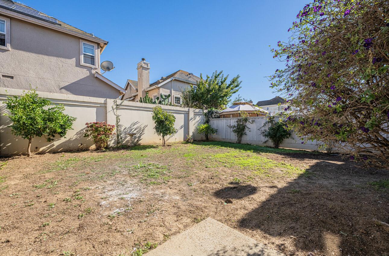 949 Nantucket Boulevard 29