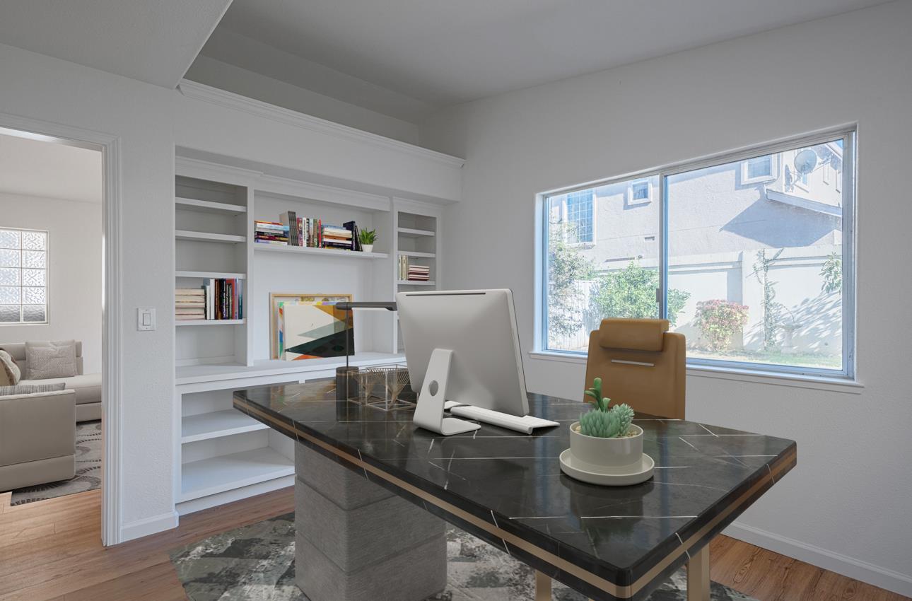 949 Nantucket Boulevard 29