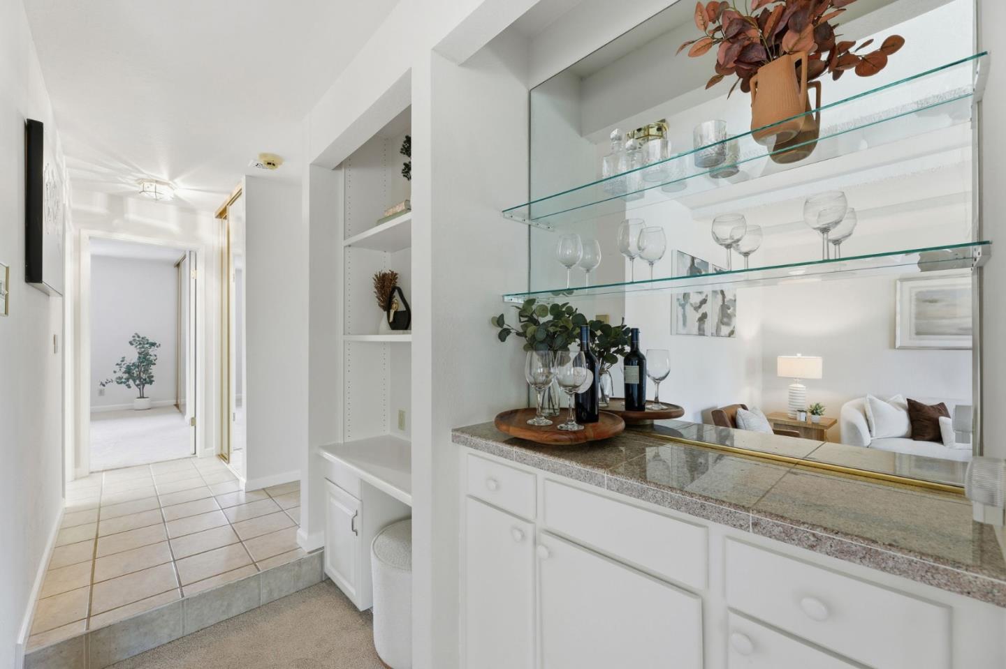 100 East Middlefield Road 6G