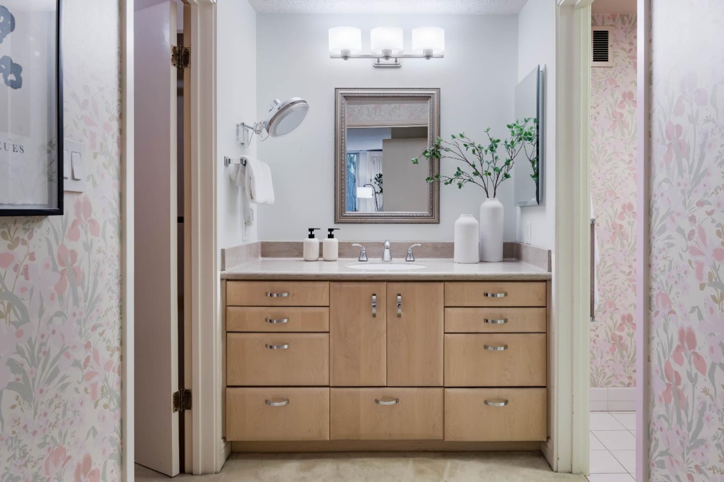 1100 Sharon Park Drive 3