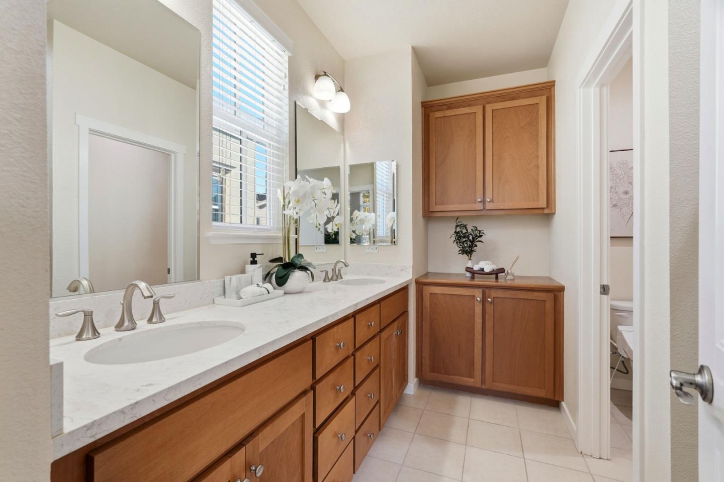 361 West Evelyn Avenue