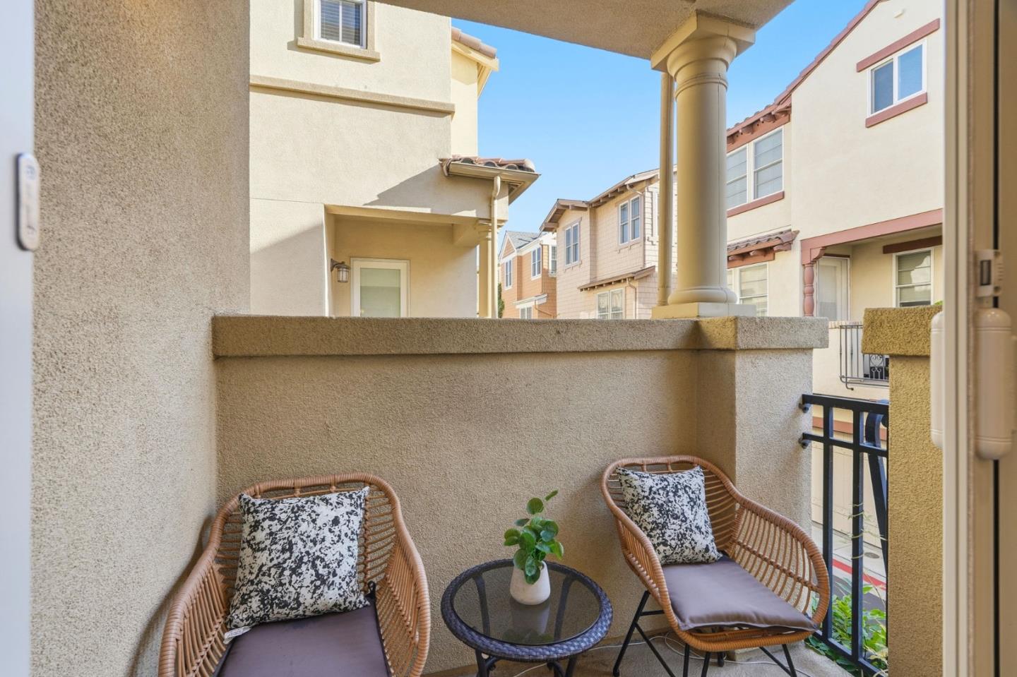 361 West Evelyn Avenue