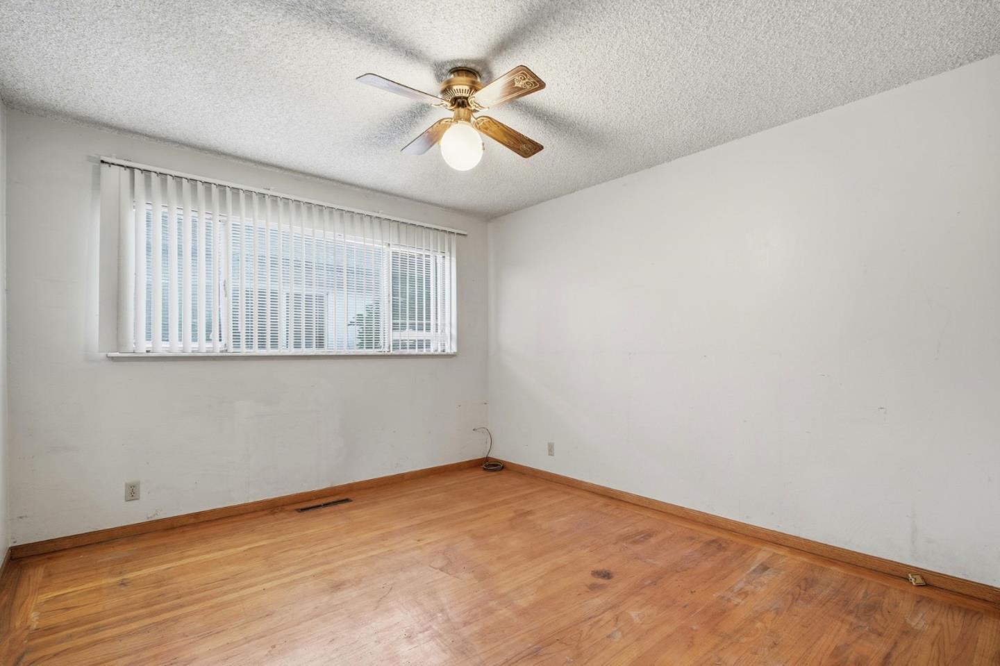 5912 Mayhews Landing Road