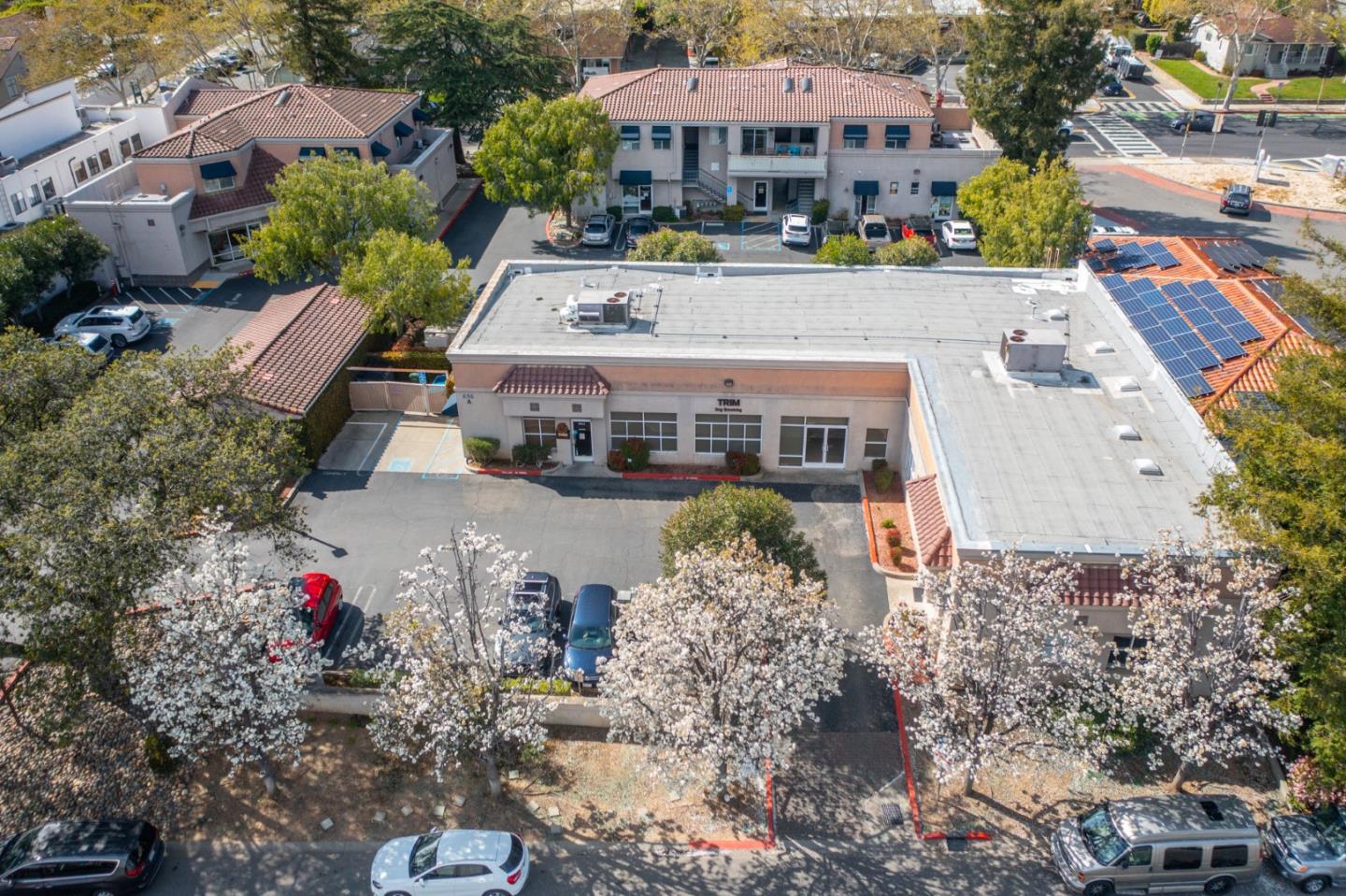 652-656 North Santa Cruz Avenue