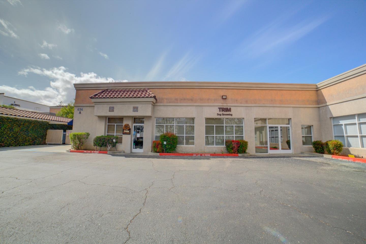 652-656 North Santa Cruz Avenue