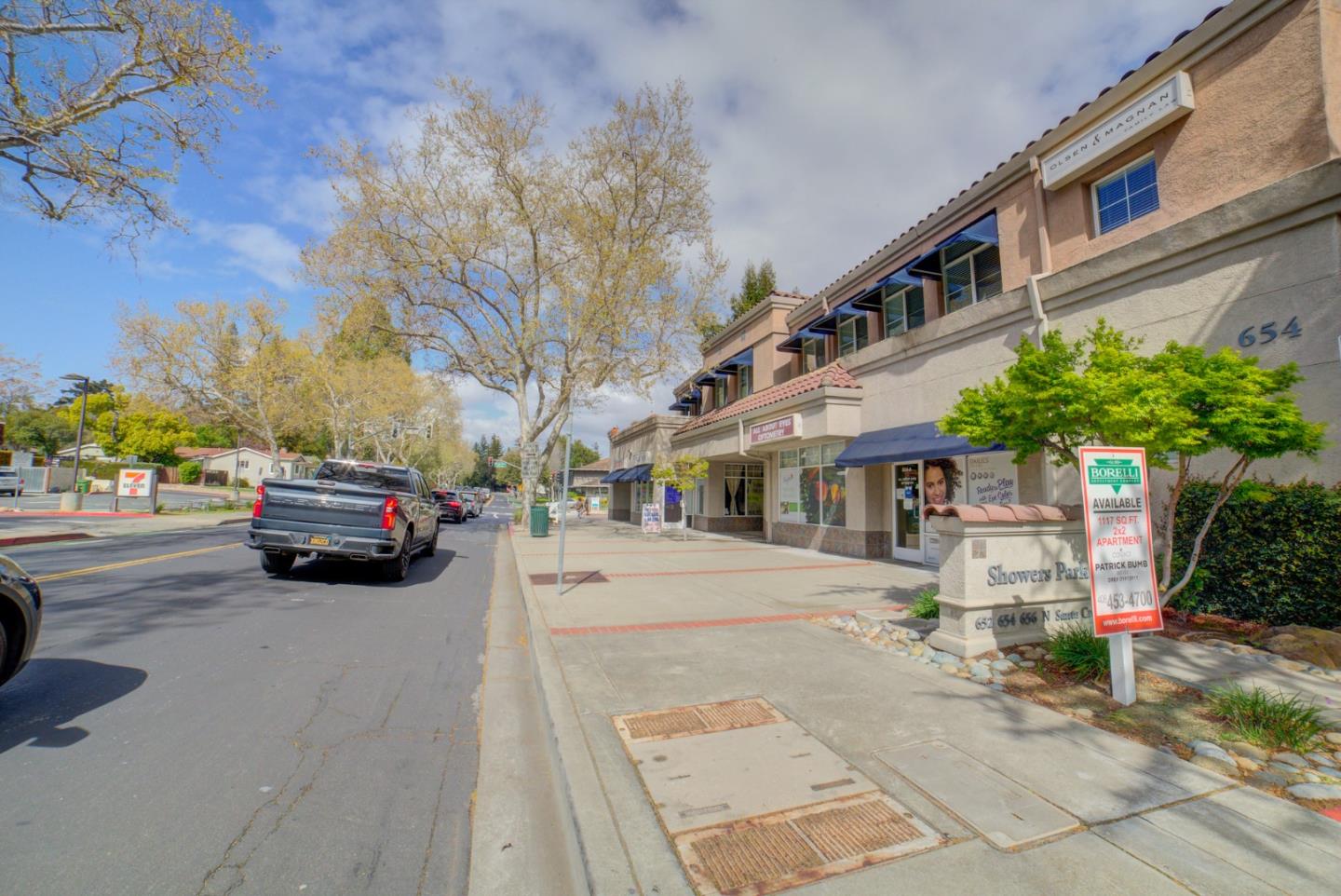 652-656 North Santa Cruz Avenue