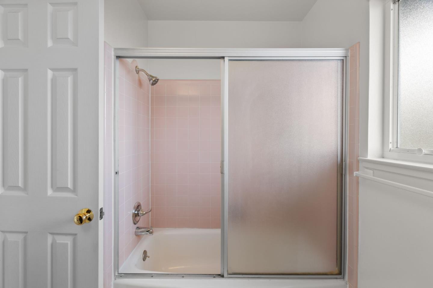 1401 South Mary Avenue