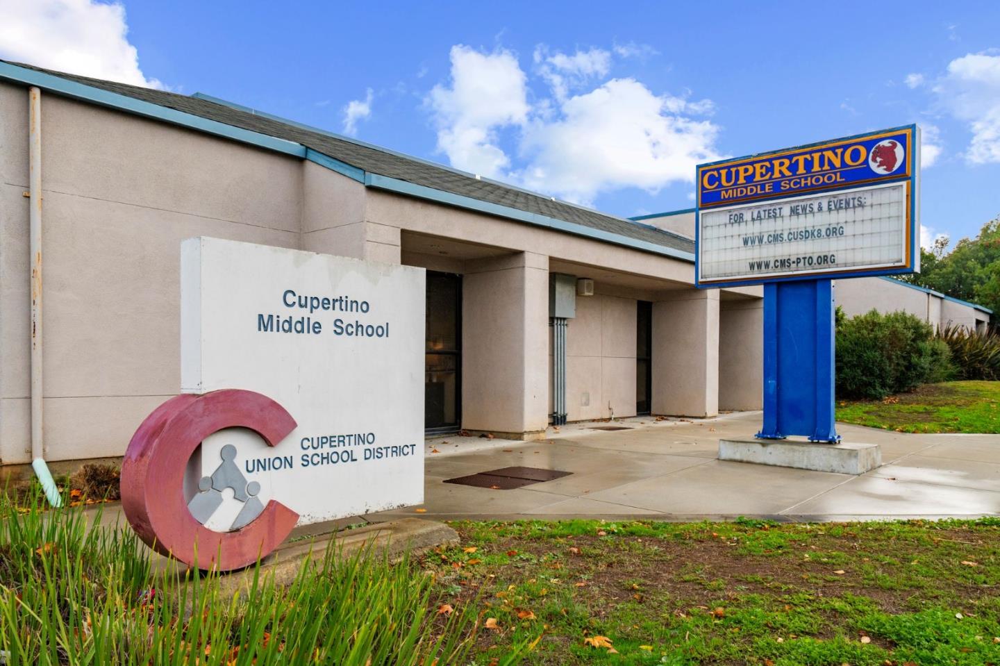 1401 South Mary Avenue