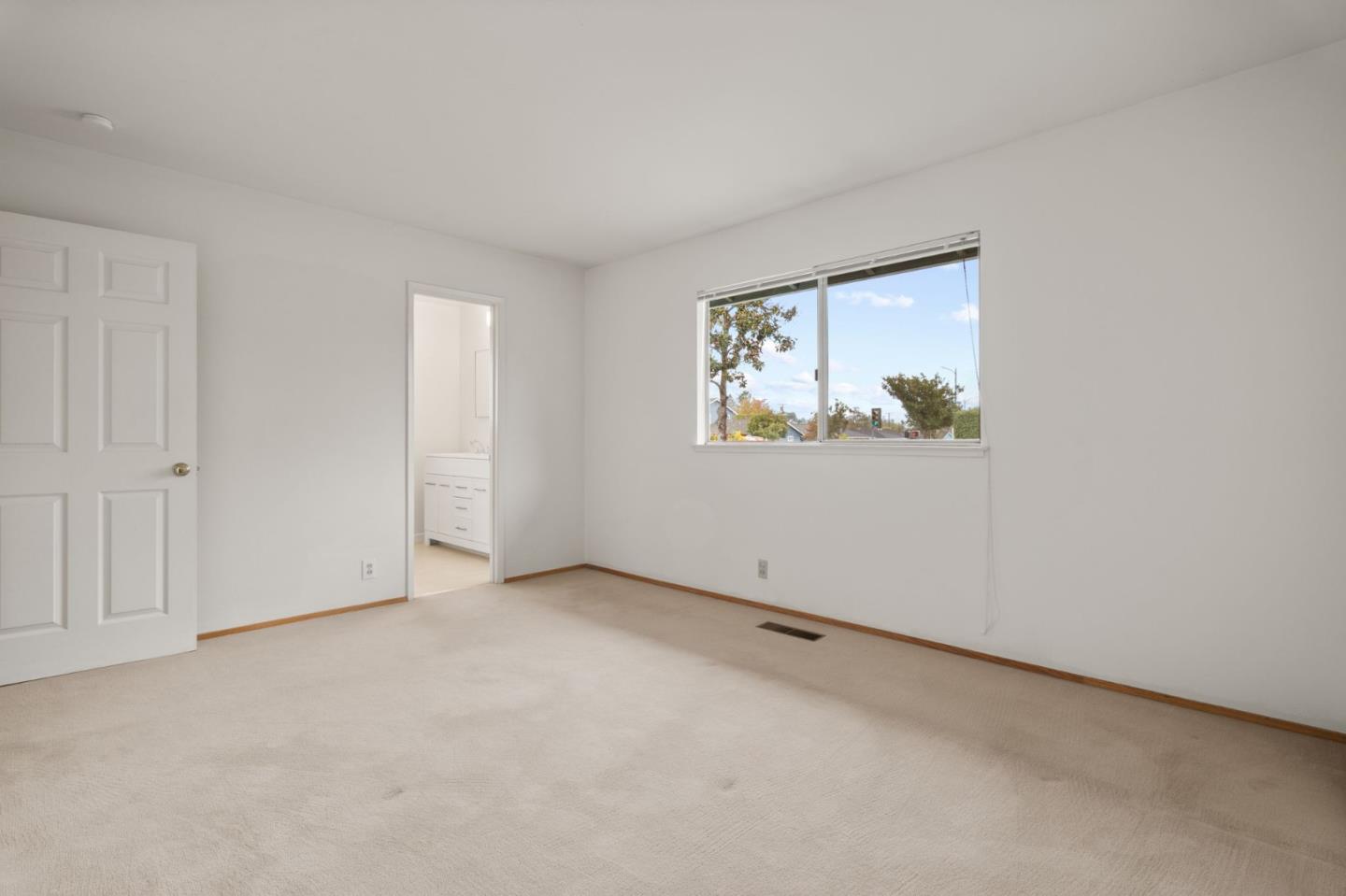 1401 South Mary Avenue