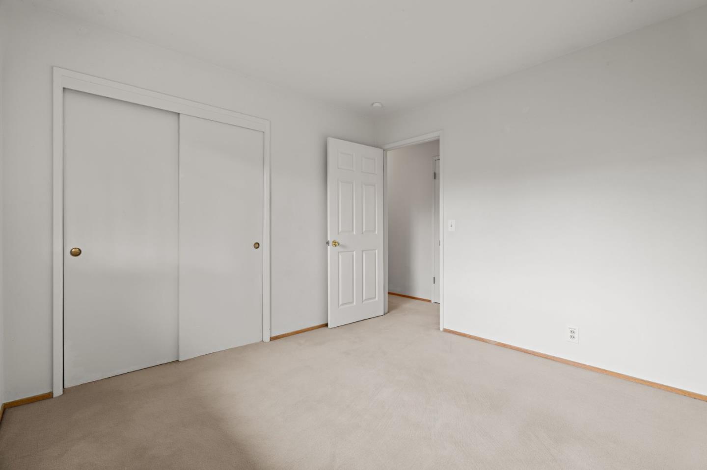 1401 South Mary Avenue