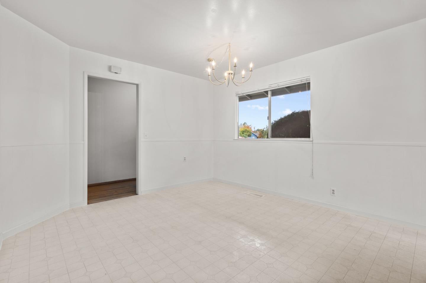 1401 South Mary Avenue