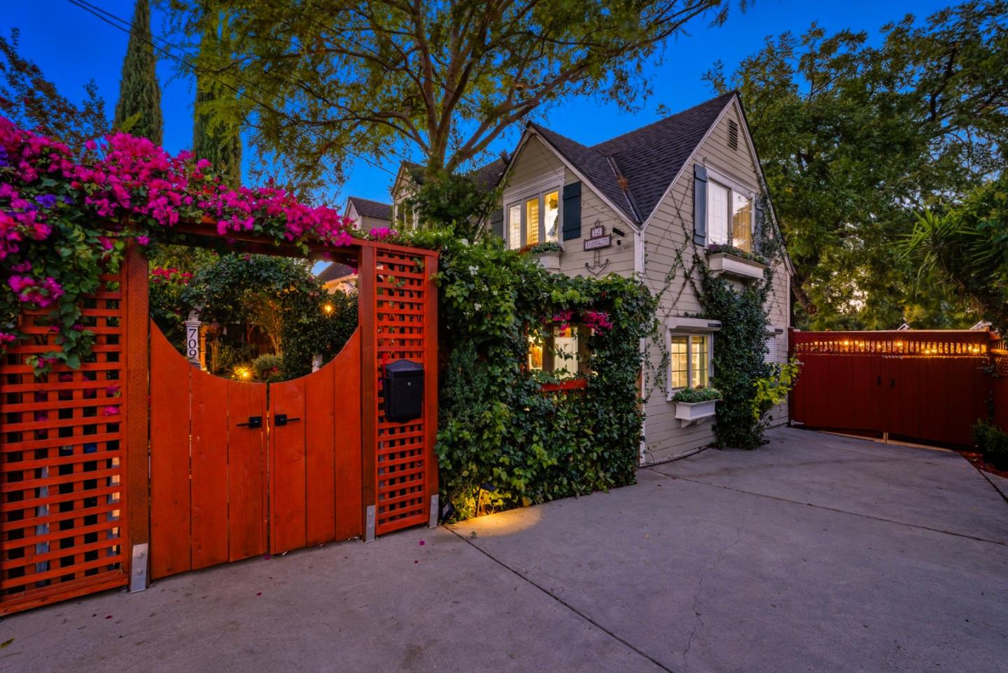 709 Minnesota Avenue