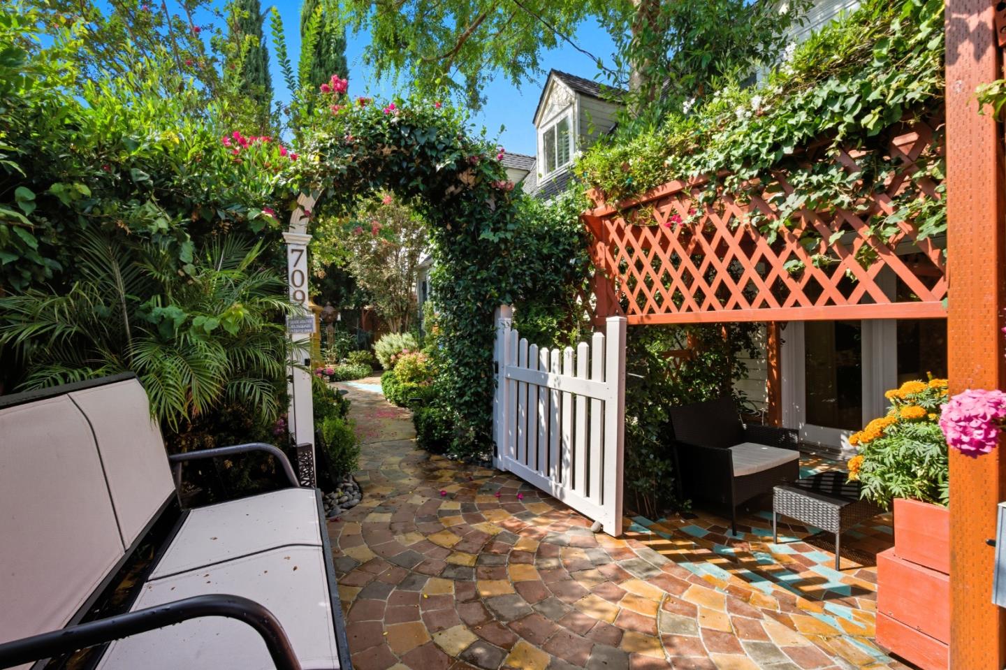 709 Minnesota Avenue