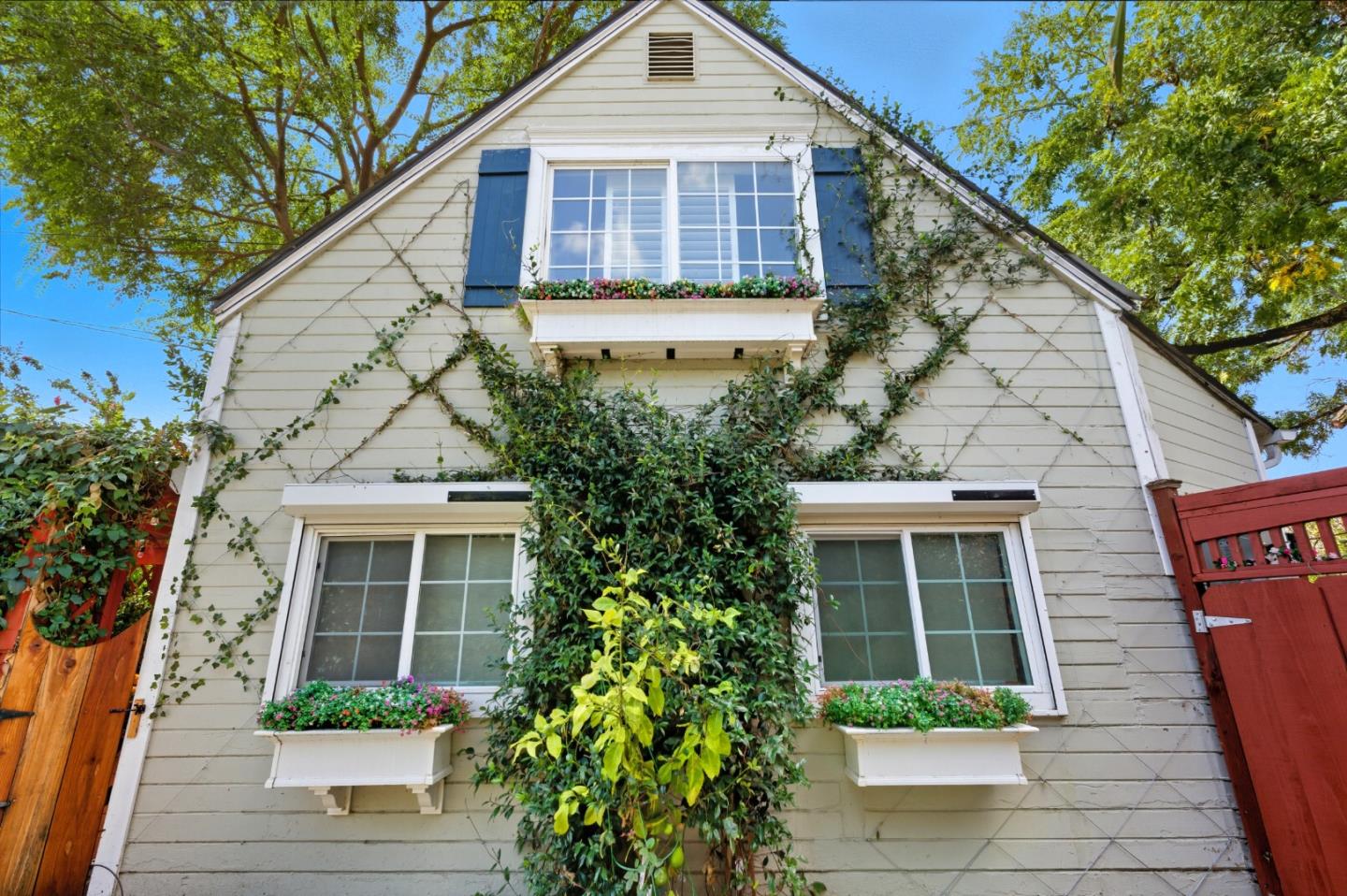 709 Minnesota Avenue