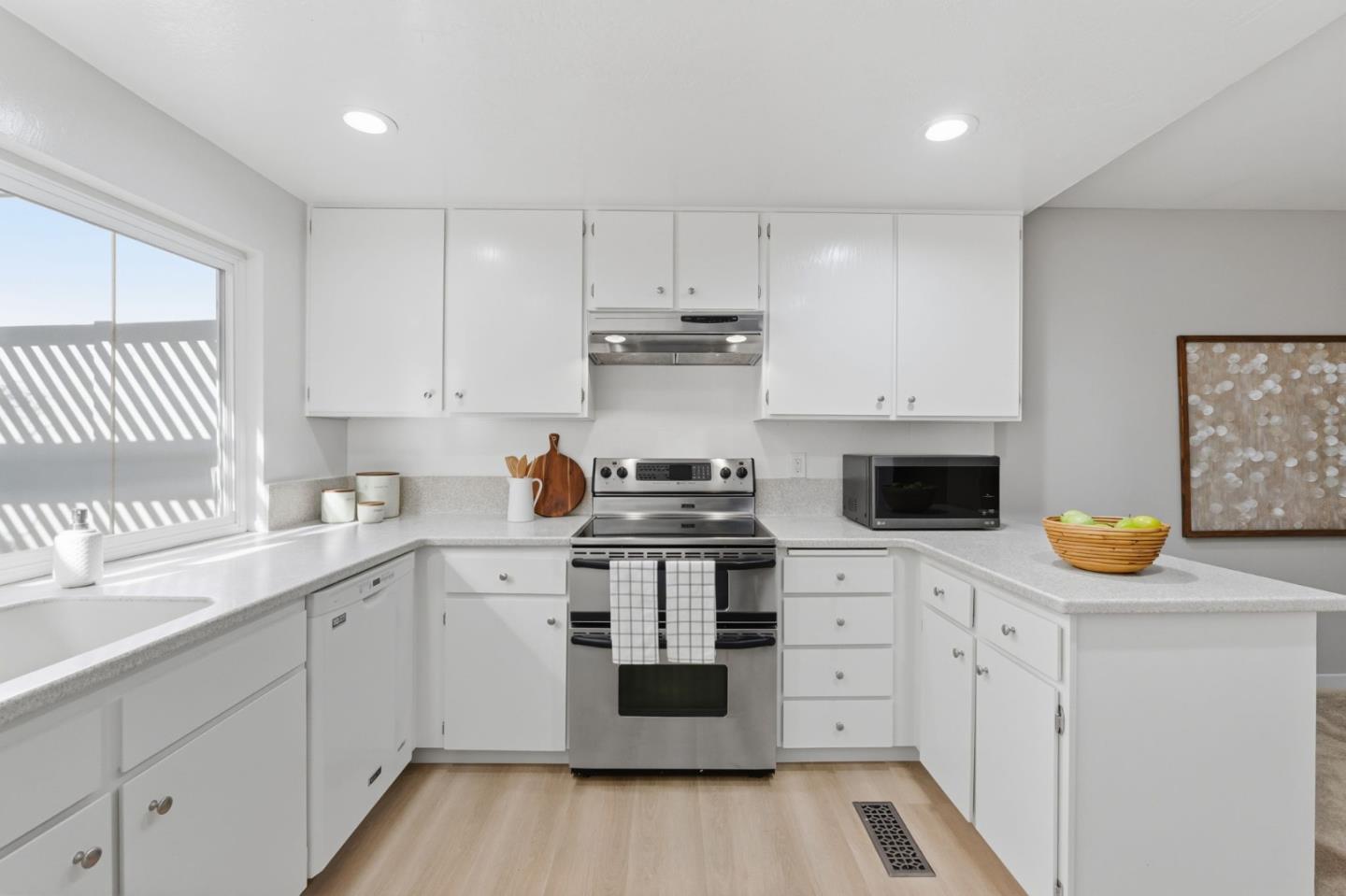 10969 Northshore Square