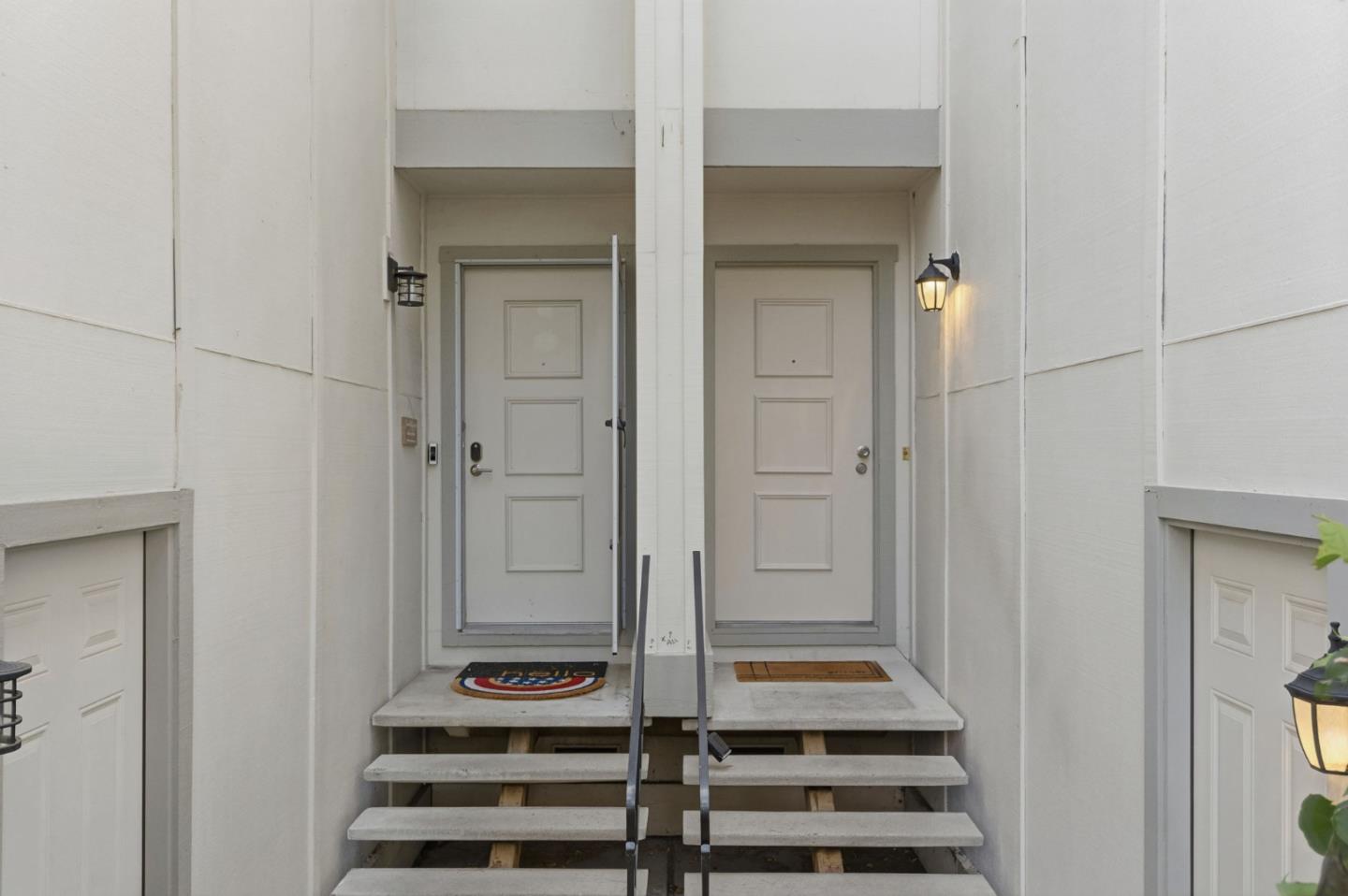 10969 Northshore Square